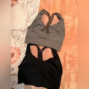 2pk: grey and black sport bras